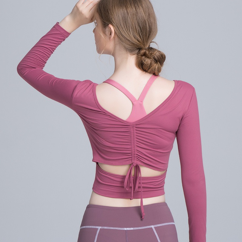 Yoga-Langarmshirt für Damen – figurbetont, mit Rücken-Design