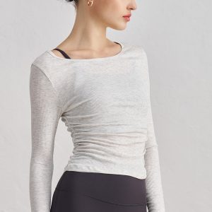 Yoga-Langarmshirt Damen gerafft – mit Daumenloch, figurbetont