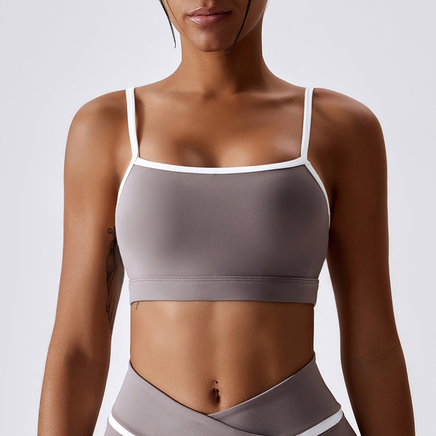 Sport-Top Damen enganliegend - Color-Blocking-Top im Nude-Look – Bild 4