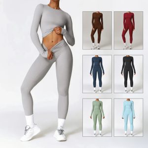 Angerautes Yoga-Set Damen langarm – Top & High-Waist Leggings