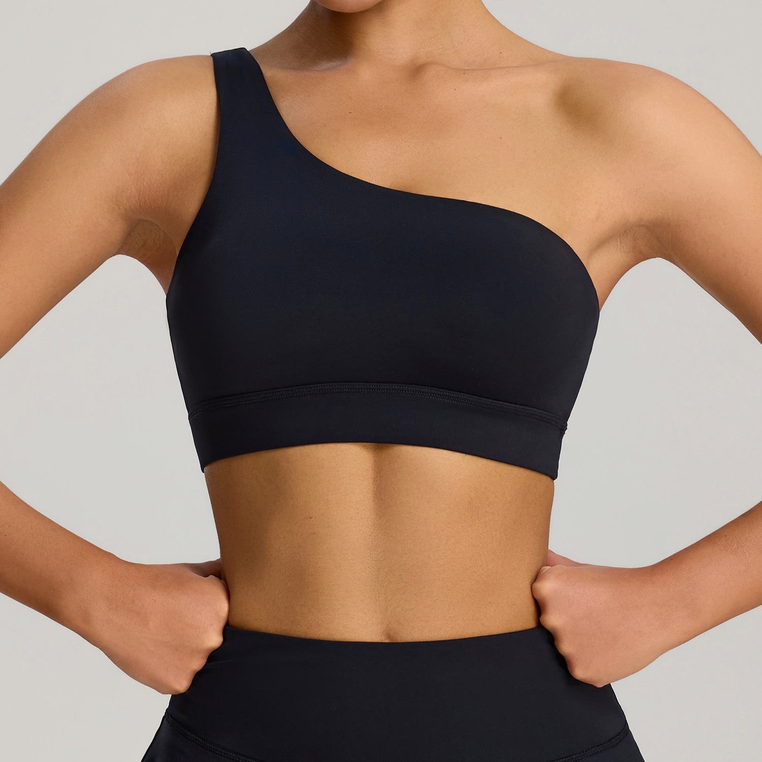 Sport-BH Damen One-Shoulder – Yoga-BH mit schrägem Träger, elastisch & atmungsaktiv – Bild 5