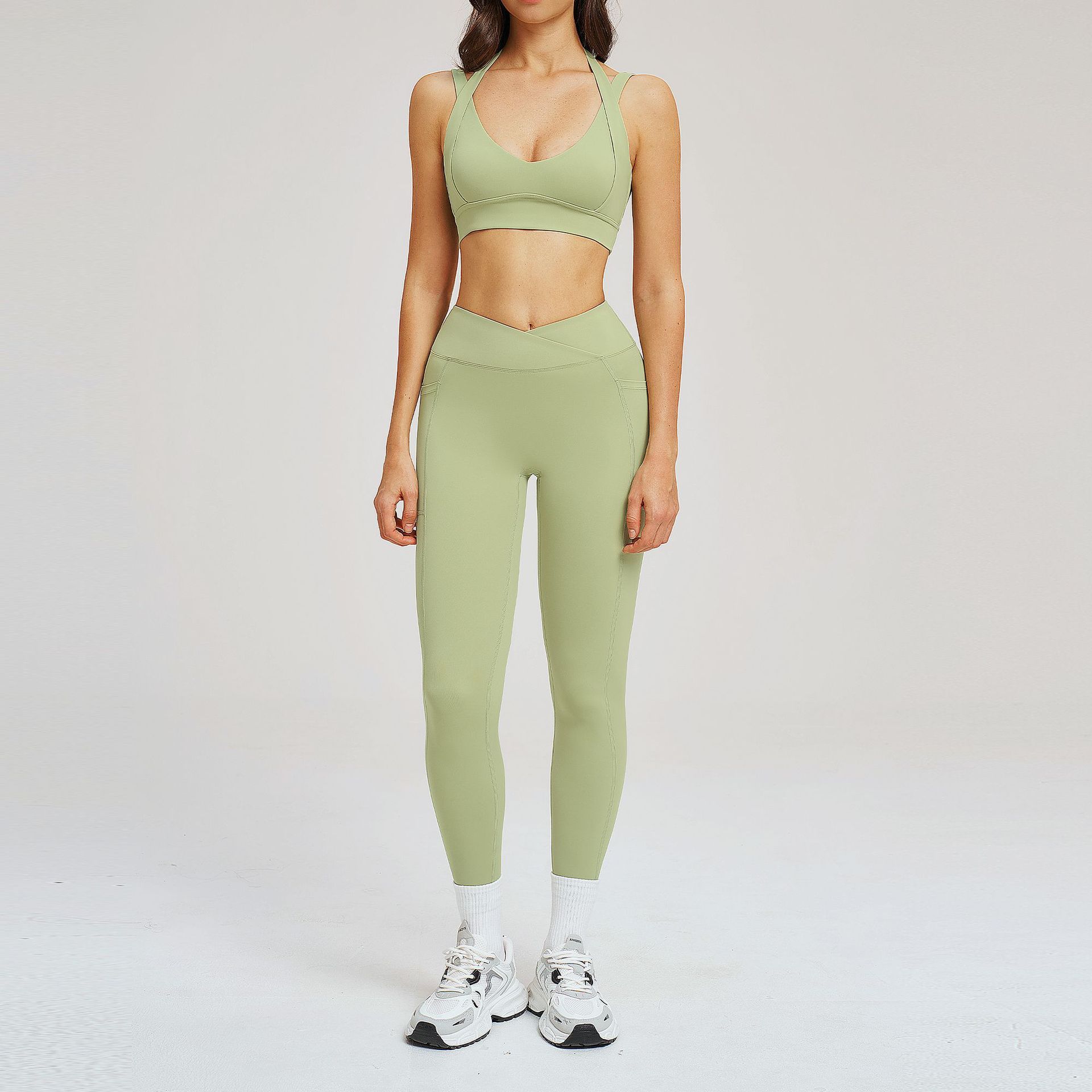 Yoga-Set Damen elegant – Set mit BH und schmaler Hose